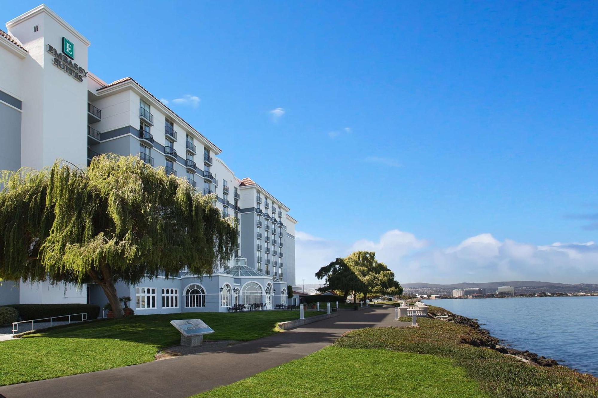 Embassy Suites San Francisco Airport - Waterfront Берлінгейм Екстер'єр фото