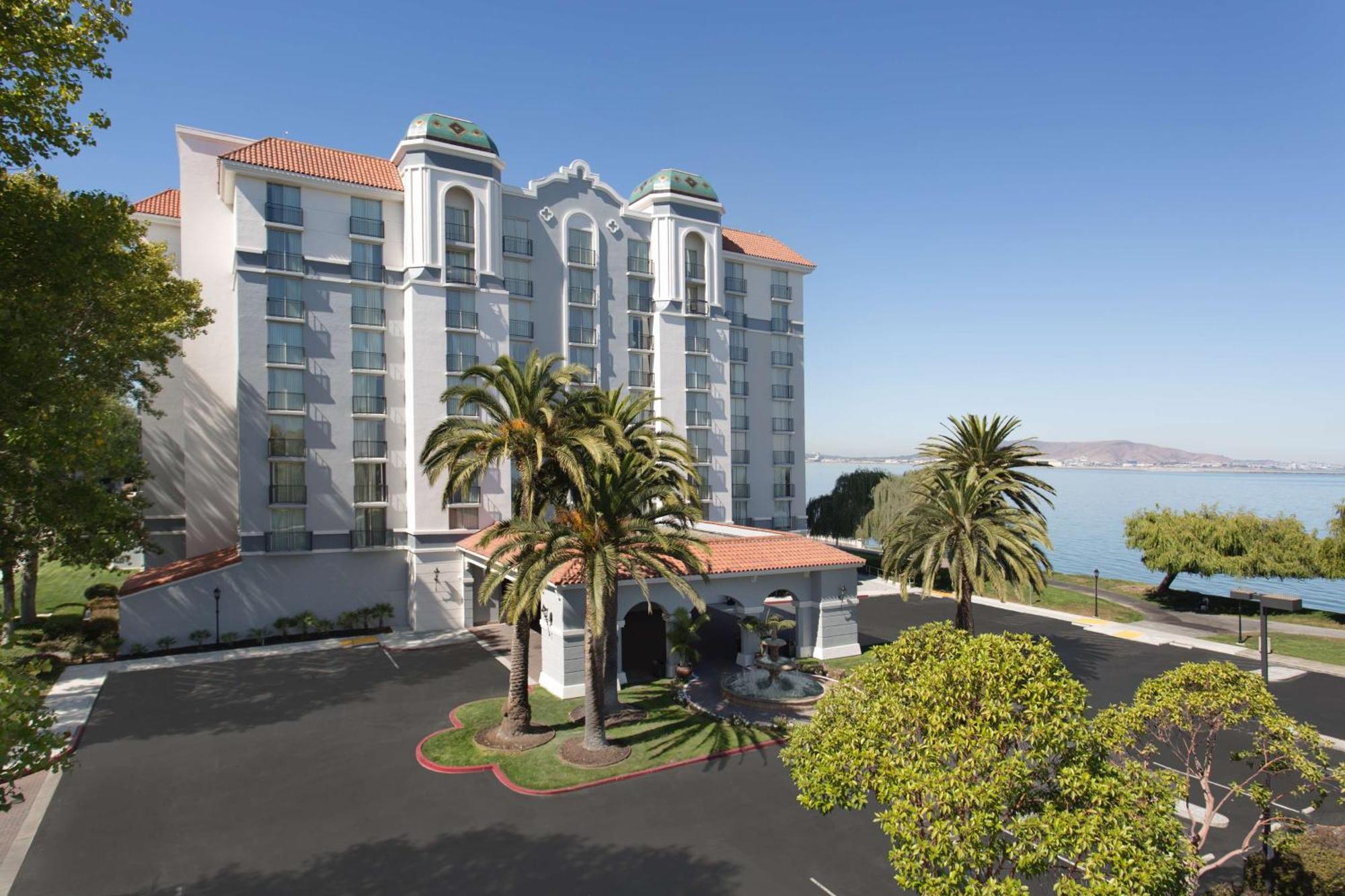 Embassy Suites San Francisco Airport - Waterfront Берлінгейм Екстер'єр фото